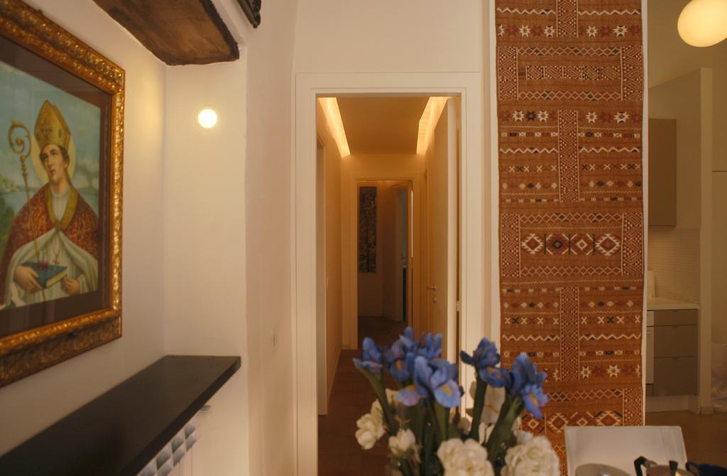 ดีเลตโต อะ นาโปลี Bed & Breakfast เนเปิลส์ ภายนอก รูปภาพ