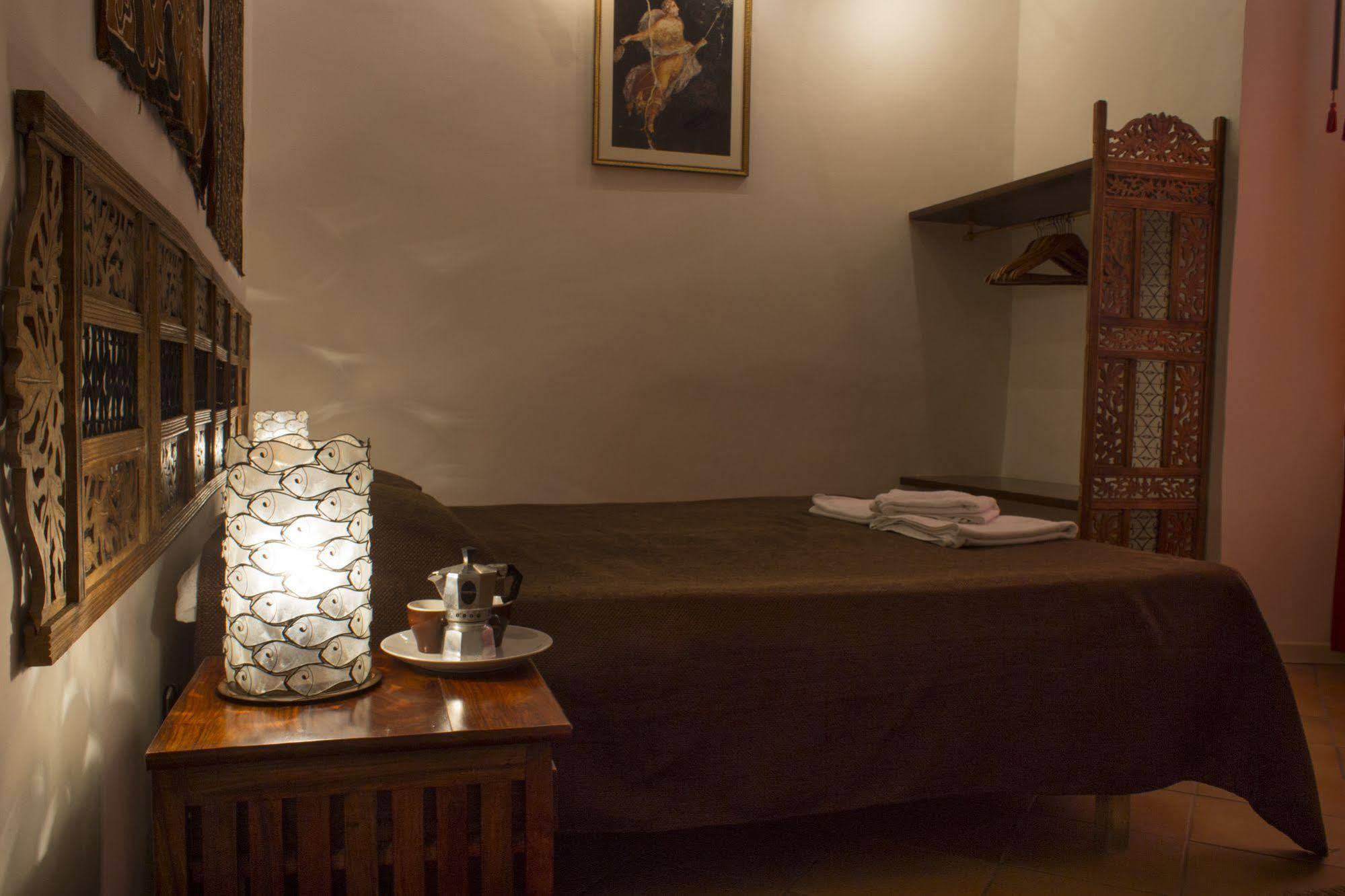 ดีเลตโต อะ นาโปลี Bed & Breakfast เนเปิลส์ ภายนอก รูปภาพ