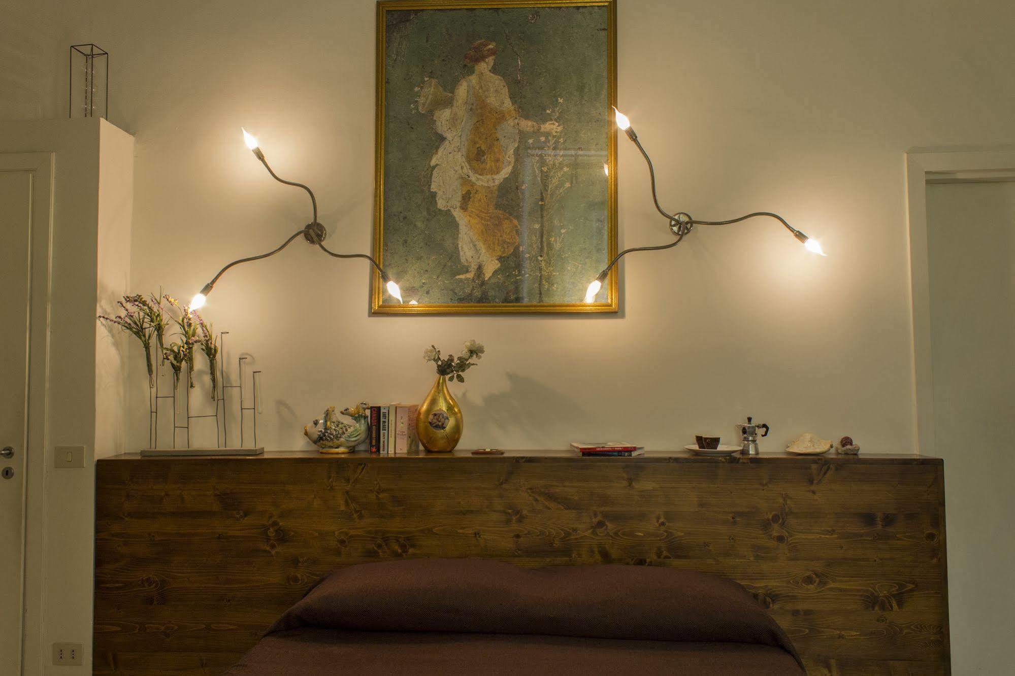 ดีเลตโต อะ นาโปลี Bed & Breakfast เนเปิลส์ ภายนอก รูปภาพ